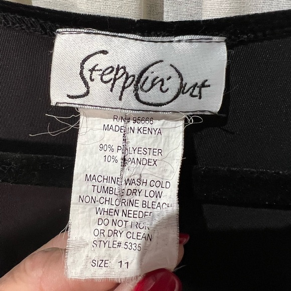 Vintage Stepping Out, black velour dress with black feather around the cuff. - Picture 4 of 5